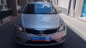 Kia Ceed 1.6 Active solo 56.000 Km. Gasolina con et. verde C Alto de gama  - Foto 5