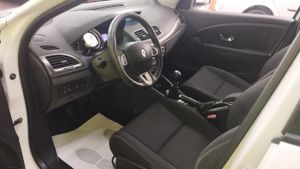 Renault Megane 1.2 TCe Expression Gasolina con etiq. verde C  - Foto 15