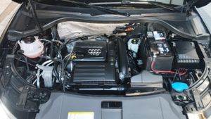 Audi Q3 1.4 TFSI ETIQ. AMB. VERDE C AUTOMÁTIC0 CON 76.000 KM Y LIBRO REVISIONES  - Foto 5