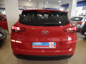 Hyundai Tucson 1.6 ESSENCE 2WD sólo 16.000 Km Etiq. Medioambiental verde C Euro 6  - Foto 17