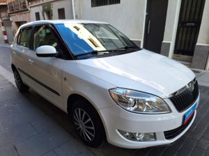 Skoda Fabia 1.2 SPIRIT ETIE. MEDIOAMBIENTAL VERDE C GASOLINA 52.000 KM  - Foto 6