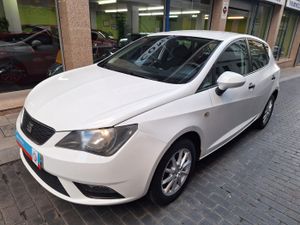 Seat Ibiza 1.2 Reference Tech Sólo 26.000 Km y libro de revis.  - Foto 2