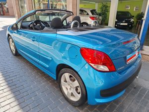 Peugeot 207 Coupe Cabrio Exclusivo 42.000 Km. Impecable  - Foto 13