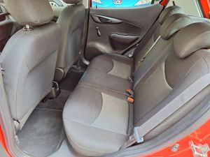 Opel Karl 1.0 SELECTIVE Gasolina con etiq. verde C Euro 6  - Foto 8