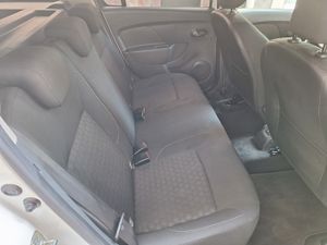 Dacia Logan 900 cc MCV Familiar 59.000 Km con etiq. verde C Euro 6W  - Foto 9