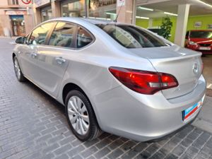 Opel Astra 1.6 Notchback Etiq. verde C Euro 5J  - Foto 7