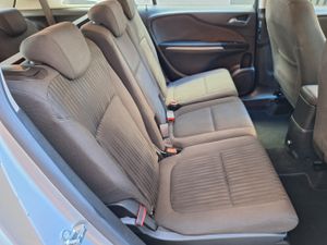 Opel Zafira Tourer Selective 1.4 Turbo 140 CV Start&Stop 7 plazas 7 plazas Etiq. verde C - Foto 6