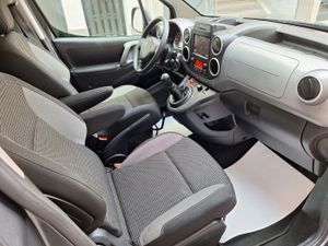 Peugeot Partner Tepee Outdoor 1.2 PureTech 110 Sólo con 30.000 Km. Etiq. Verde C  Euro 6 - Foto 14