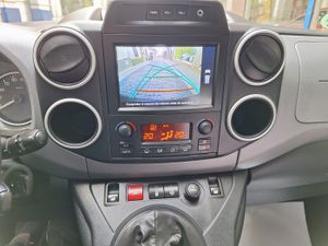 Peugeot Partner Tepee Outdoor 1.2 PureTech 110 Sólo con 30.000 Km. Etiq. Verde C  Euro 6 - Foto 6