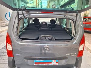 Peugeot Partner Tepee Outdoor 1.2 PureTech 110 Sólo con 30.000 Km. Etiq. Verde C  Euro 6 - Foto 12