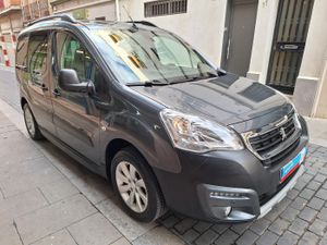 Peugeot Partner Tepee Outdoor 1.2 PureTech 110 Sólo con 30.000 Km. Etiq. Verde C  Euro 6 - Foto 5