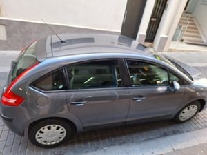 Citroën C4 HDI 90 LX 55.000 Km con libro revisiones - Foto 15