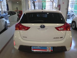 Toyota Auris 1.8 Hybrid mod. Active - Foto 6