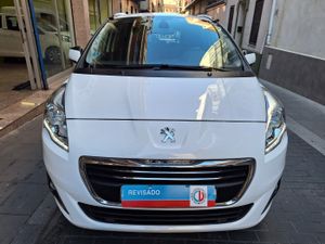 Peugeot 5008 Style 1.2 PureTech 130 7 plazas - Foto 5