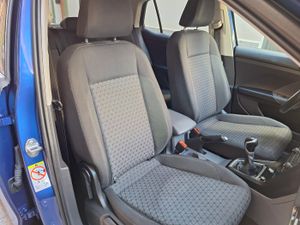 Volkswagen T-Cross Advance 1.0 TSI 70 kW (95 CV) Etiq. verde C  Euro 6 - Foto 13