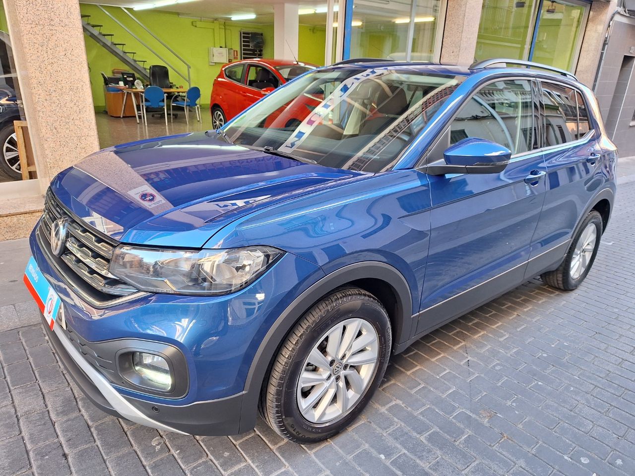 Volkswagen T-Cross Advance 1.0 TSI 70 kW (95 CV) Etiq. verde C  Euro 6 - Foto 1