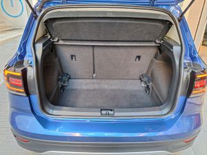 Volkswagen T-Cross Advance 1.0 TSI 70 kW (95 CV) Etiq. verde C  Euro 6 - Foto 8