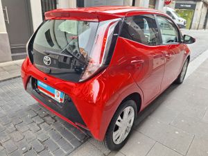 Toyota Aygo Aygo 1.0 Automático Etiq. verde C  Euro 6W - Foto 4