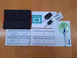 Citroën C3 PureTech 83 Feel Gasolina 11.000 Km Libro de revis. - Foto 16