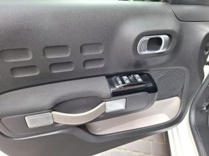 Citroën C3 PureTech 83 Feel Gasolina 11.000 Km Libro de revis. - Foto 18