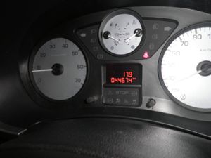 Peugeot Partner Tepee Active 1.2 PureTech 110 Etiq. verde C  Euro 6  44.000 Km - Foto 13