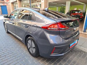 Hyundai IONIQ Híbrido 1.6 GDI 104 kW (141 CV) DCT Klass Etiq. ECO Euro 6 DG - Foto 8