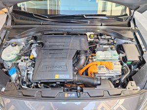 Hyundai IONIQ Híbrido 1.6 GDI 104 kW (141 CV) DCT Klass Etiq. ECO Euro 6 DG - Foto 4