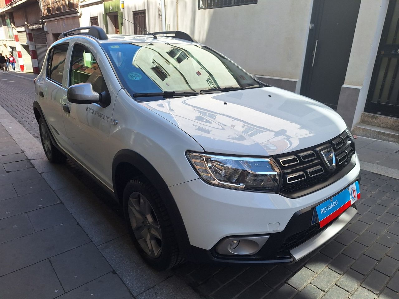 Dacia Sandero Stepway TCE 66 kW (90 CV) Etiq. verde C  Euro 6 - Foto 1