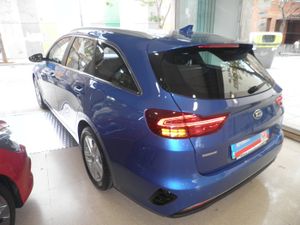Kia Ceed Tourer 1.4 T-GDi Drive 103 kW (140 CV) - Foto 10