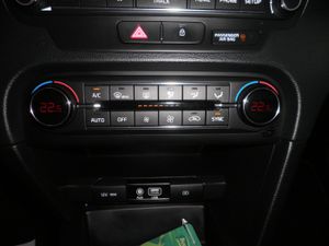 Kia Ceed Tourer 1.4 T-GDi Drive 103 kW (140 CV) - Foto 18