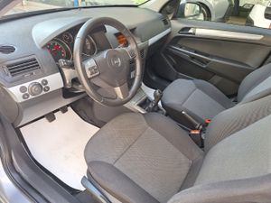 Opel Astra 5p Sport 1.6 16V Exclusivo 22.000 Km. - Foto 13