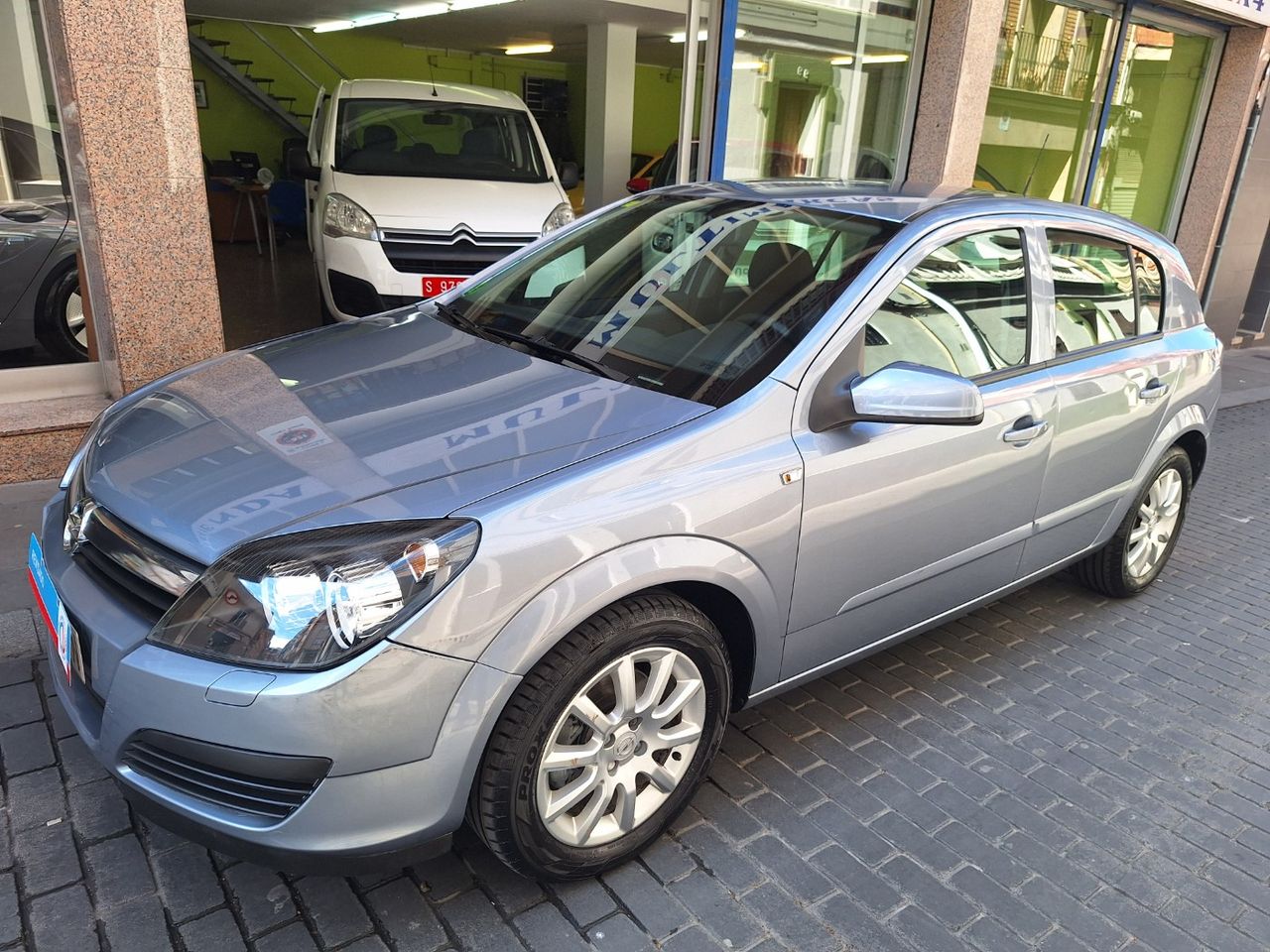 Opel Astra 5p Sport 1.6 16V Exclusivo 22.000 Km. - Foto 1