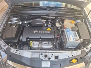 Opel Astra 5p Sport 1.6 16V Exclusivo 22.000 Km. - Foto 6