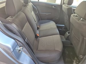 Opel Astra 5p Sport 1.6 16V Exclusivo 22.000 Km. - Foto 9