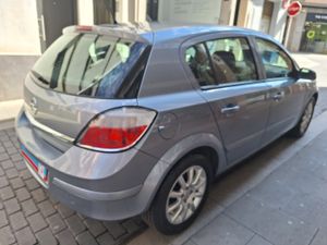 Opel Astra 5p Sport 1.6 16V Exclusivo 22.000 Km. - Foto 7