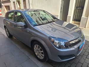 Opel Astra 5p Sport 1.6 16V Exclusivo 22.000 Km. - Foto 8