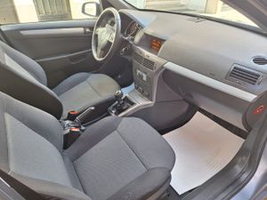 Opel Astra 5p Sport 1.6 16V Exclusivo 22.000 Km. - Foto 3