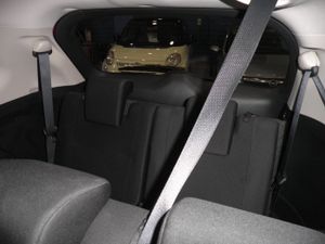 Mitsubishi Outlander 200 MPI CVT Motion 2WD 7 plazas sólo 59.000 Km - Foto 20