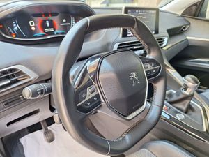 Peugeot 3008 Allure 1.2 PureTech 130 S&S - Foto 13