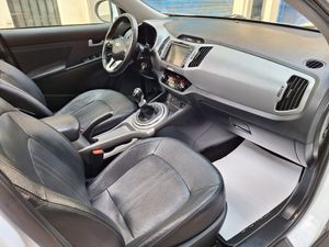 Kia Sportage 1.6 GDi 135 CV X-Tech 4x2 Eco-Dynamics - Foto 3