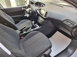 Peugeot 308 5p Style 1.2 PureTech 110 S&S - Foto 12