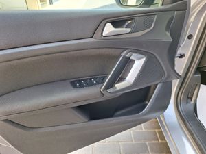 Peugeot 308 5p Style 1.2 PureTech 110 S&S - Foto 14
