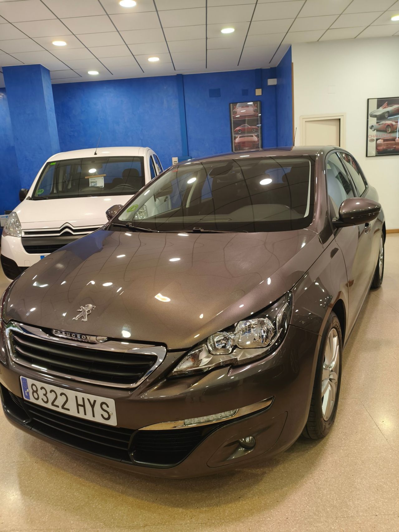 Peugeot 308 5p Allure 1.2 PureTech 110 S&S - Foto 1