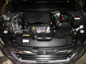 Peugeot 308 5p Allure 1.2 PureTech 110 S&S - Foto 6