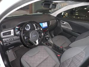 Kia Niro 1.6 HEV Concept - Foto 9