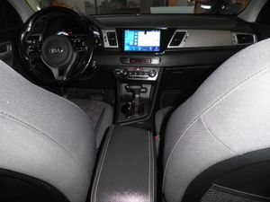 Kia Niro 1.6 HEV Concept - Foto 15