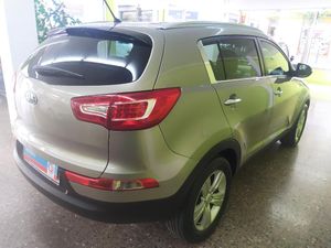 Kia Sportage 1.6 GDI Attract  gasolina etiqueta medioambiental C  - Foto 16