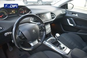 Peugeot 308 SW Allure 1.6 BlueHDI 88KW 120CV   - Foto 10