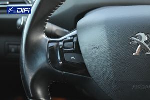 Peugeot 308 SW Allure 1.6 BlueHDI 88KW 120CV   - Foto 18