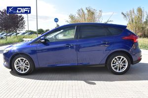 Ford Focus 1.0 Ecoboost AutoSt.St. 125cv Trend  - Foto 4